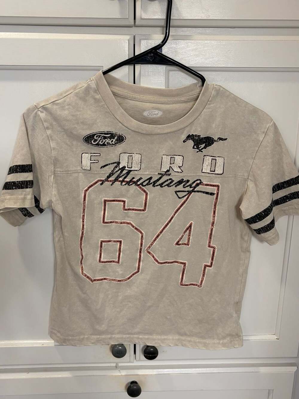Ford Mustang Boys Mineral Washed Graphic Football Tee Size 8